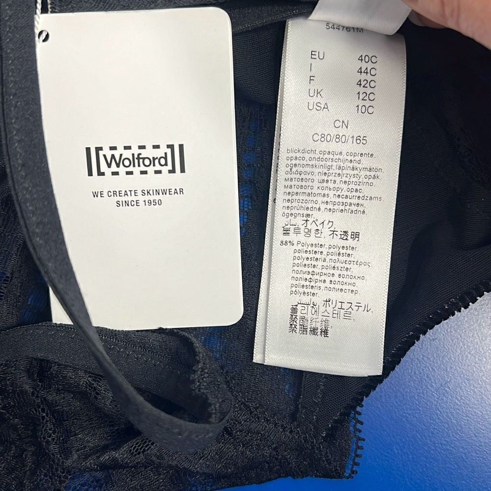 Wolford racer-back shape-wear bodysuit camisole black C-cup, size 6-8 as new - Picture 13 of 16